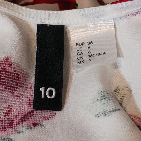 H&M Divided White w/ Red Rose Print Scoop Back Fit & Flare Skater Dress, Size 6 - Picture 9 of 16